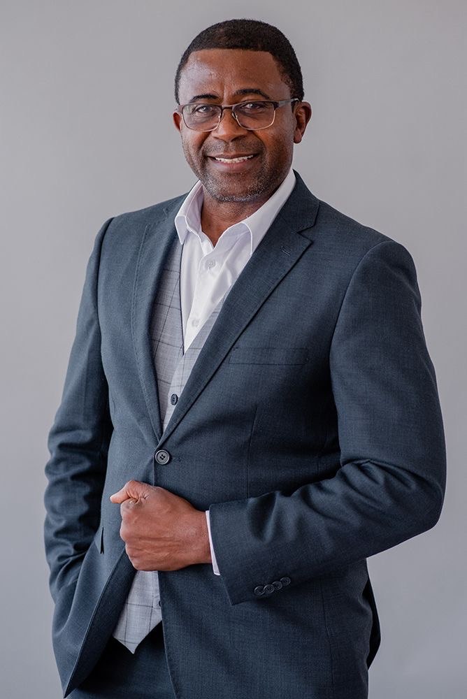 Mr. Ulrich Sedi /Gaoseb